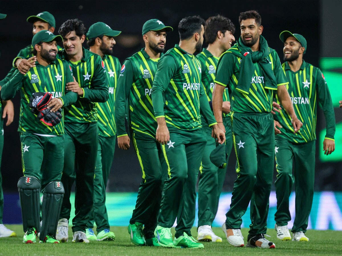  पाकिस्तान क्रिकेट में नहीं थम रहा बवाल, टीम से एक और दिग्गज खिलाड़ी की विदाई तय !