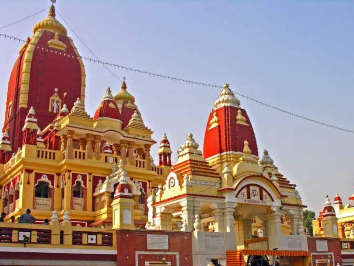 राम मंदिर प्राण प्रतिष्ठा: बढ़ाई गई दिल्ली के मंदिरों की सुरक्षा, सीसीटीवी कैमरे के जरिए निगरानी