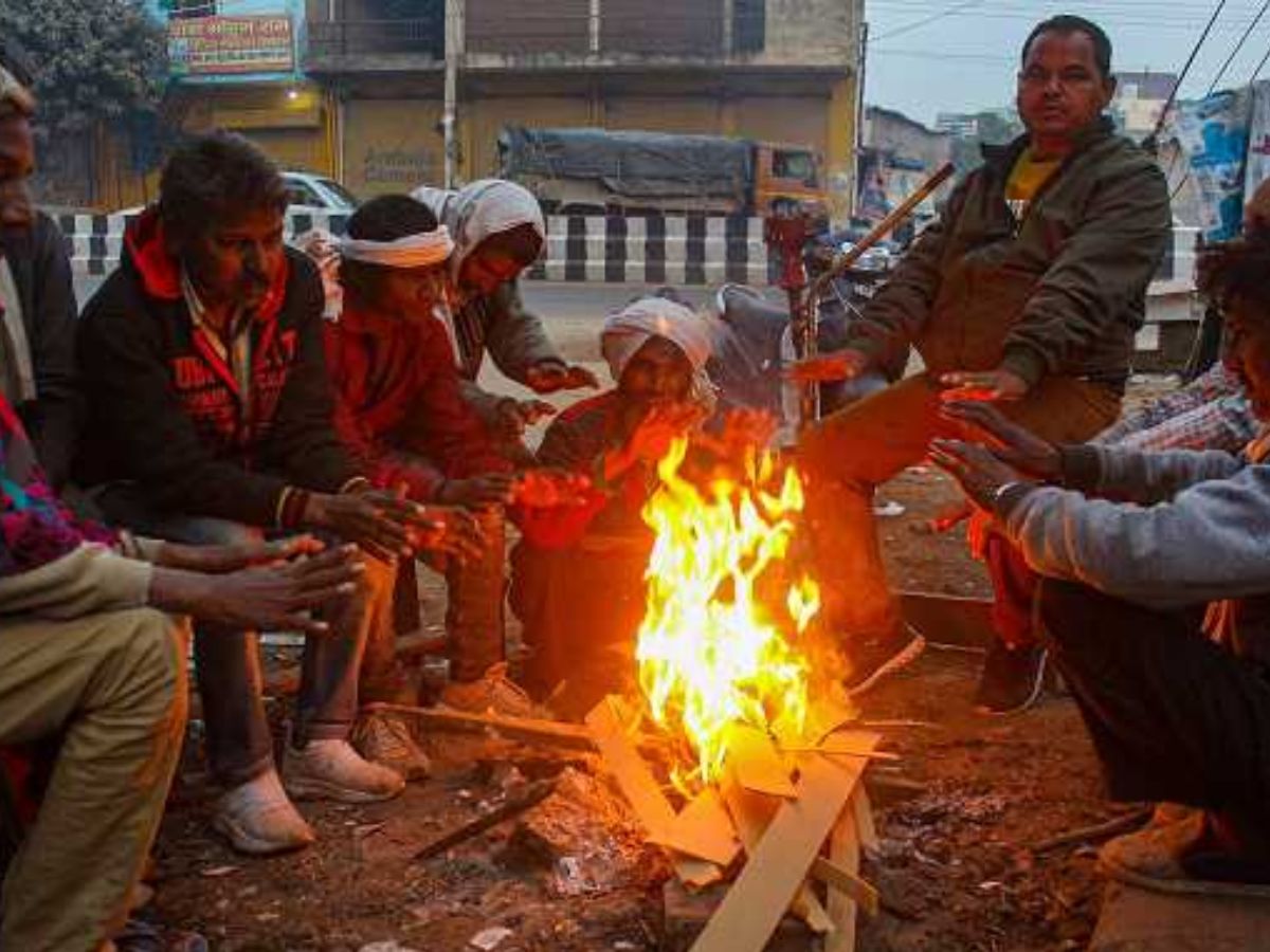 Weather Update: पूरे उत्तर भारत में ठंड की मार, जानें रामलला की प्राण प्रतिष्ठा पर अयोध्या में कैसा रहेगा मौसम का मिजाज 