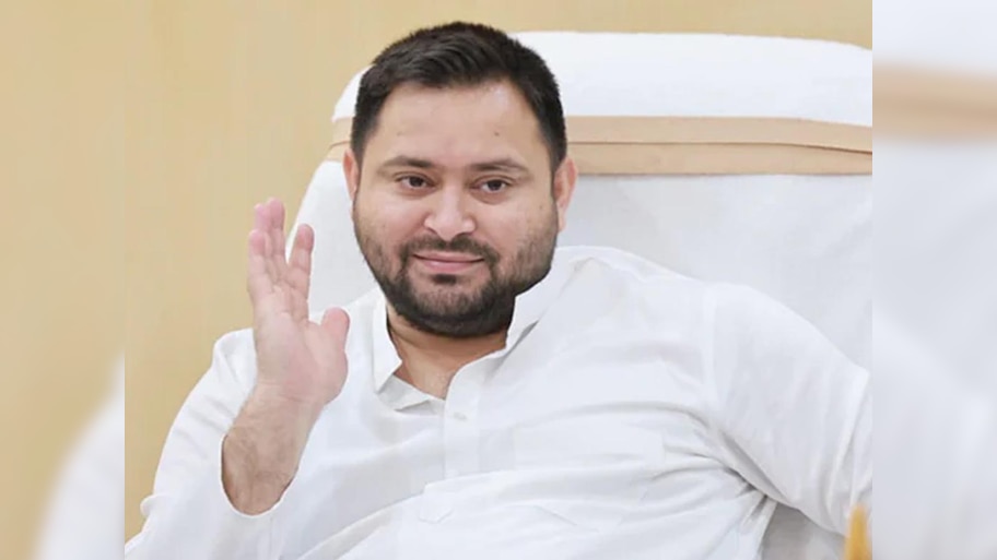 'गुजराती ही ठग हैं' वाले बयान पर सुप्रीम कोर्ट ने पूछा, तेजस्वी यादव का केस क्यों जारी रखें?