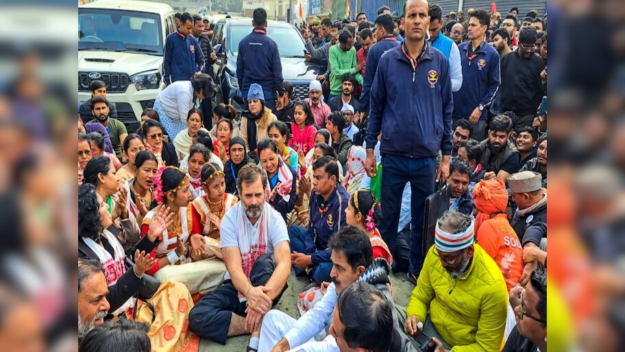 प्रधानमंत्री पर राहुल गांधी का बड़ा हमला; कहा- PM तय करेंगे कि कौन कब मंदिर जाएगा?