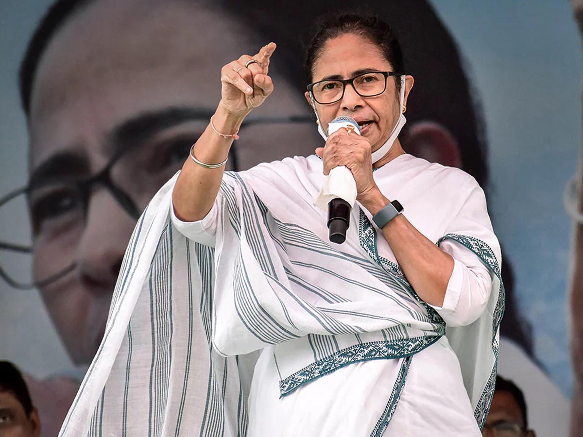 300 सीटों पर लोकसभा चुनाव लड़े कांग्रेस, ममता ने बताया बाकी सीटों का क्या होगा 300 सीटों पर लोकसभा चुनाव लड़े कांग्रेस, ममता ने बताया बाकी सीटों का क्या होगा