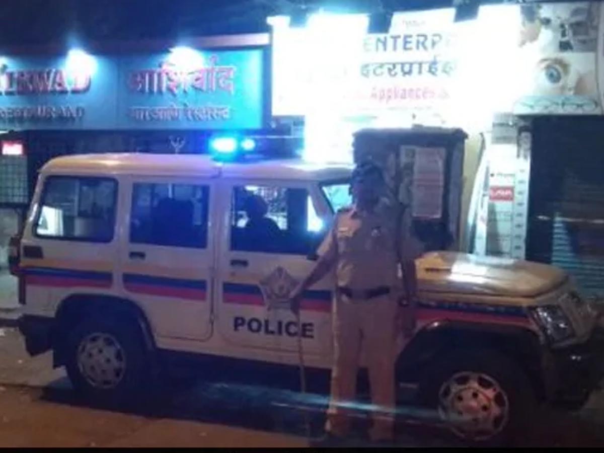 राम मंदिर रैली के दौरान मुंबई के मीरा रोड में दो ग्रुपों में झड़प, 13 गिरफ्तार राम मंदिर रैली के दौरान मुंबई के मीरा रोड में दो ग्रुपों में झड़प, 13 गिरफ्तार