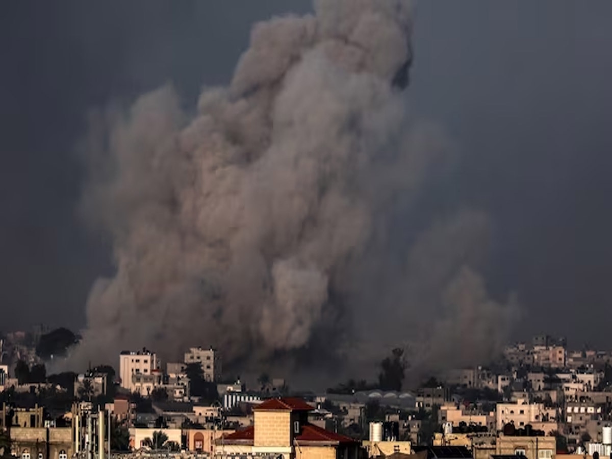 Israel Hamas War News: रात भर में 50 लोगों की मौत, खान यूनुस में इजराइल ने तेज किए हमले
