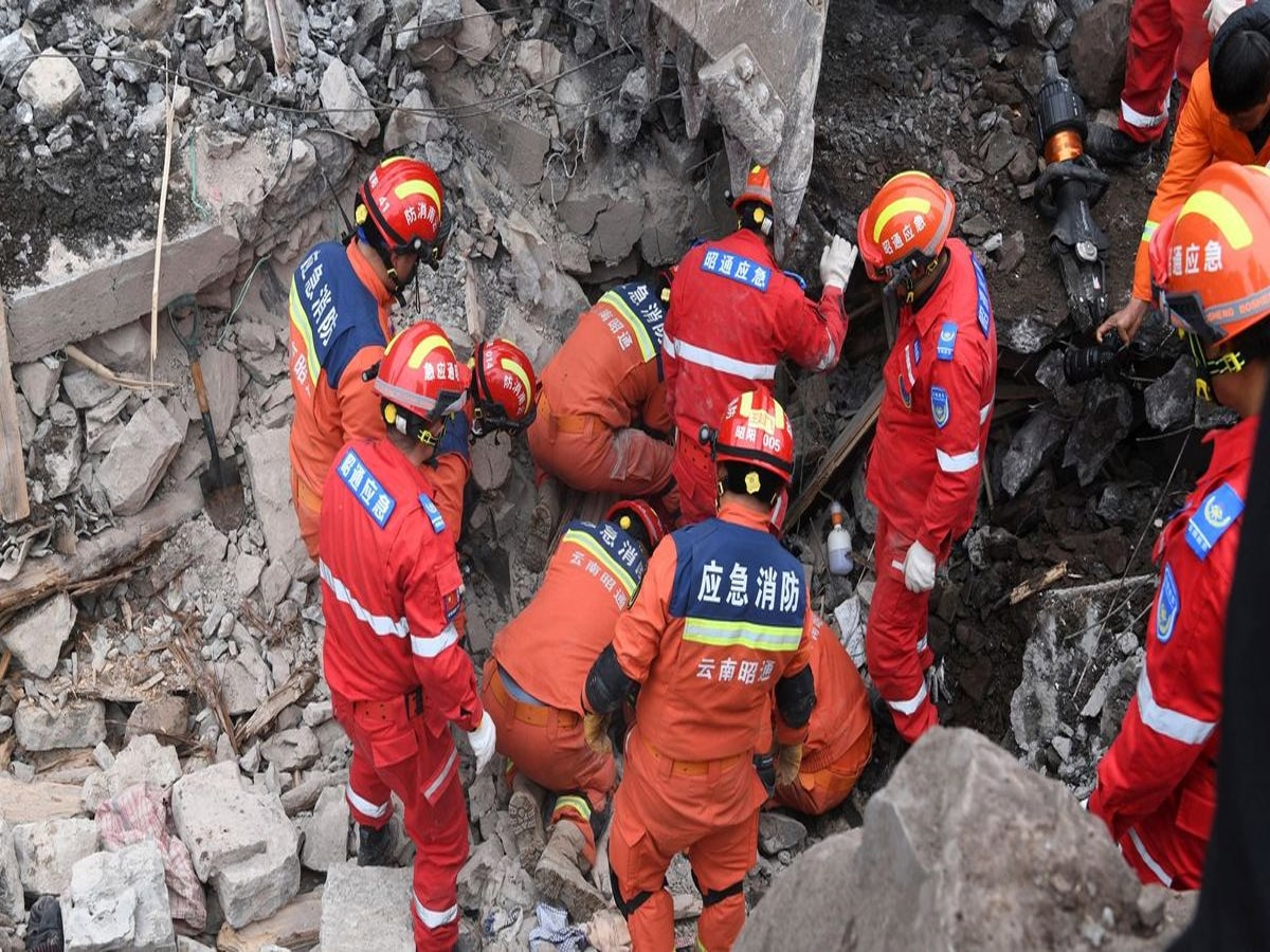 China Landslide Update: चीन में लैंडस्लाइड, 11 की मौत, दर्जनों अभी भी मलबे में हैं फंसे