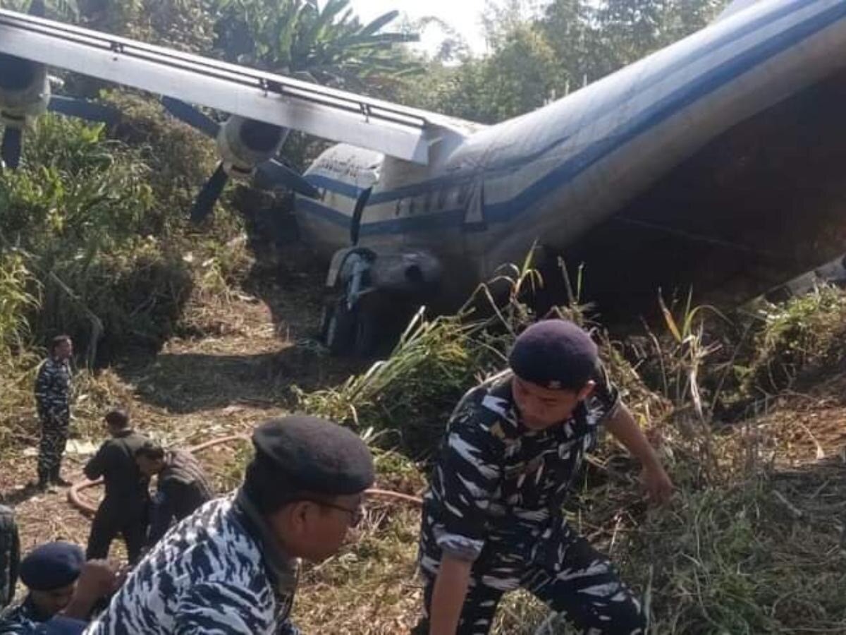 भारत आया था म्यांमार का सैन्य विमान, रनवे से फिसलकर दो हिस्सों में बंटा, 6 लोग जख्मी