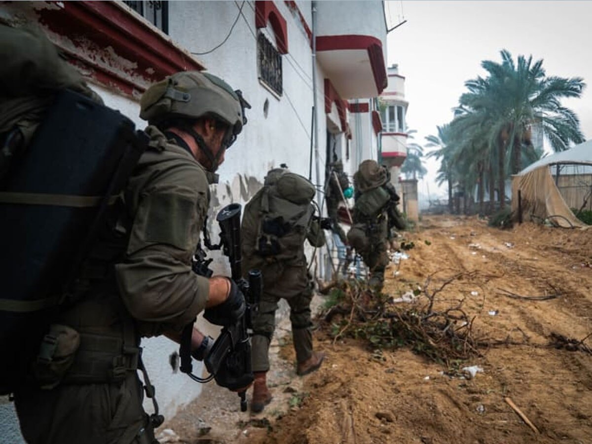 इसराइली सैनिकों ने खान यूनुस को चारों तरफ से घेरा; हमास से हो रही है भीषण लड़ाई