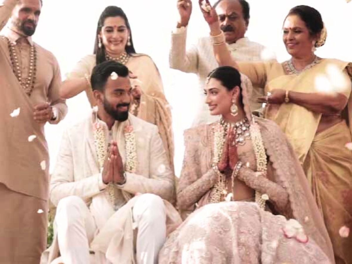 आज है Athiya Shetty-KL Rahul के लिए खास दिन, कपल ने शेयर किया शादी का खूबसूरत VIDEO