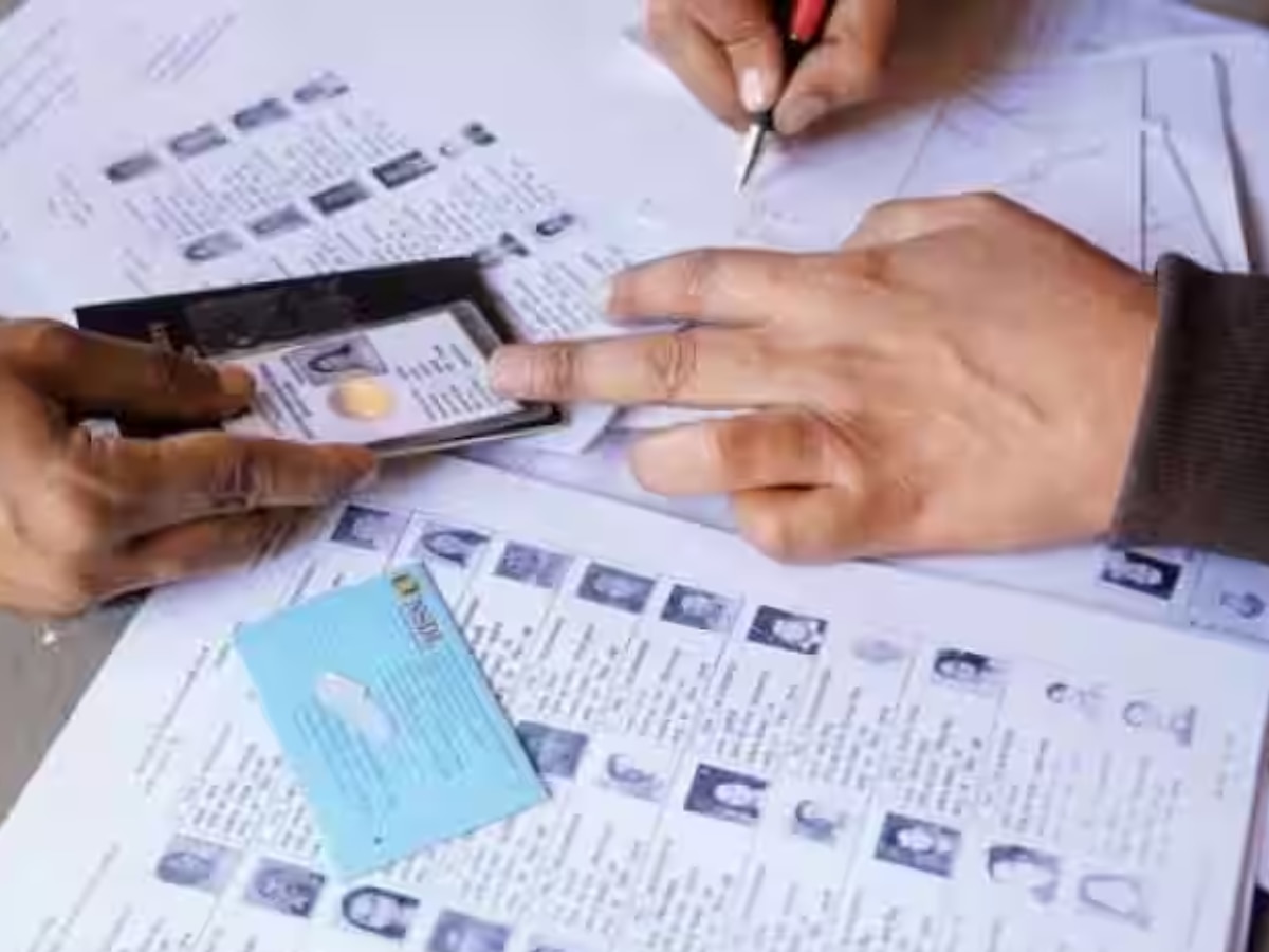 Lok Sabha Elections 2024: यूपी में बढ़ गए 25.84 लाख नए मतदाता, वोटर लिस्ट में आपका नाम है या नहीं, ऐसे करें चेक