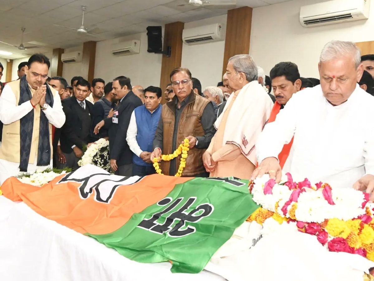 Ex Deputy CM Harishankar Bhabhada passed away