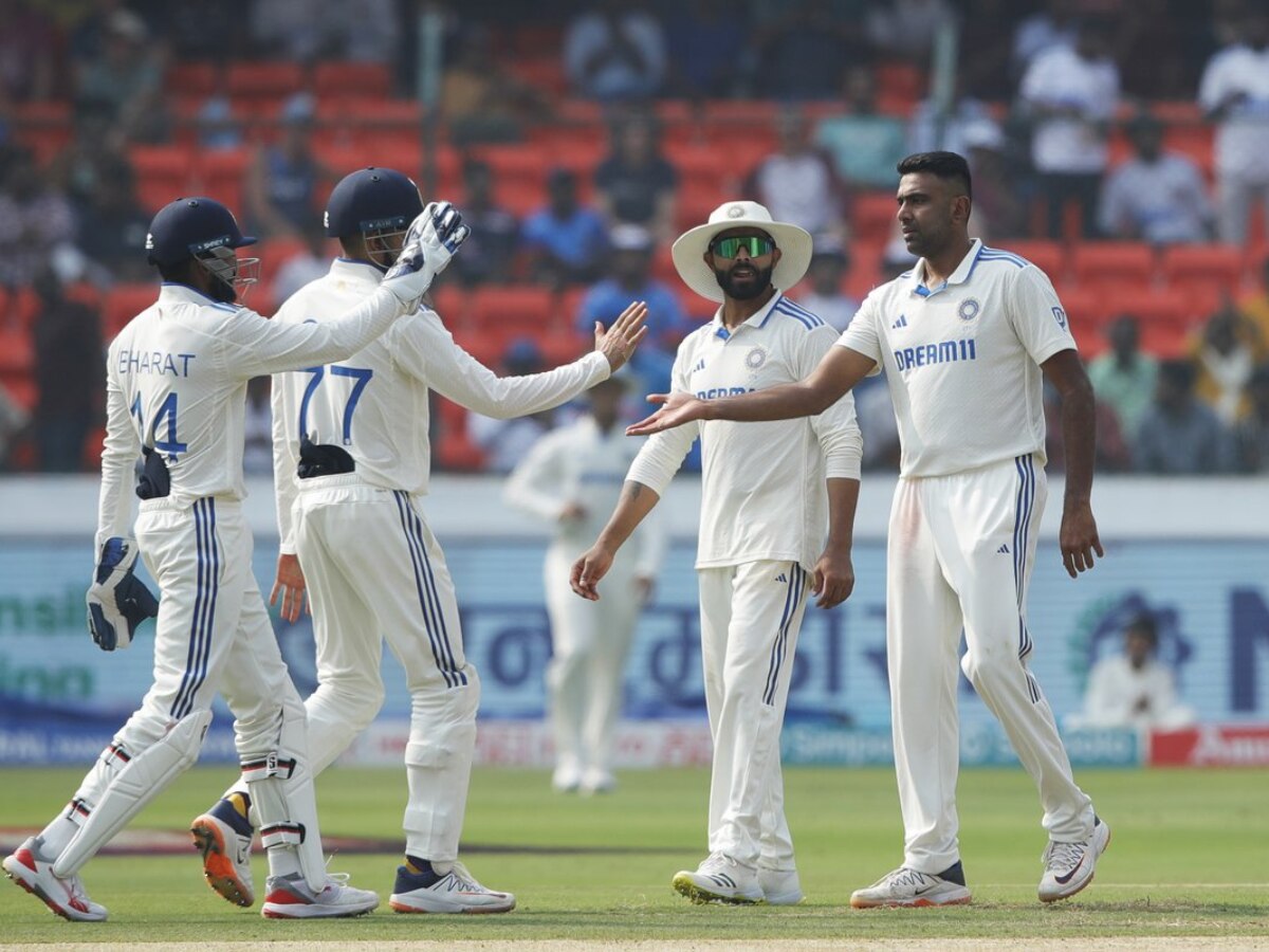 IND vs ENG: इंग्लैंड के गेंदबाजों को यशस्वी ने कर दिया असहज, अक्षर ने जमकर की प्रशंसा