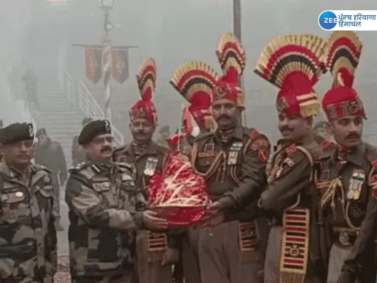 75 Republic Day Attari Border: ਗਣਤੰਤਰ ਦਿਵਸ ਮੌਕੇ ਅਟਾਰੀ ਸਰਹੱਦ 'ਤੇ ਲਹਿਰਾਇਆ ਗਿਆ ਤਿਰੰਗਾ