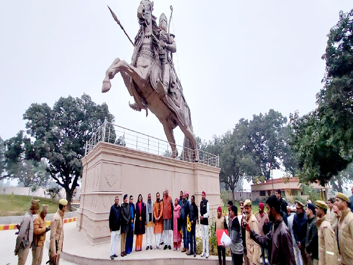 Suheldev Rajput Know who was Maharaja Suheldev who defeated warlord Masood Ghazi PM ...