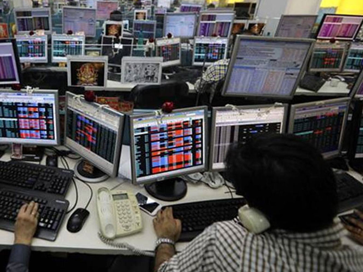 IPO से कमाना चाहते हैं पैसा? सेबी ने 4 कंपनियों को दी मंजूरी...जल्द होगा इश्यू... 15 IPO से कमाना चाहते हैं पैसा? सेबी ने 4 कंपनियों को दी मंजूरी...जल्द होगा इश्यू...