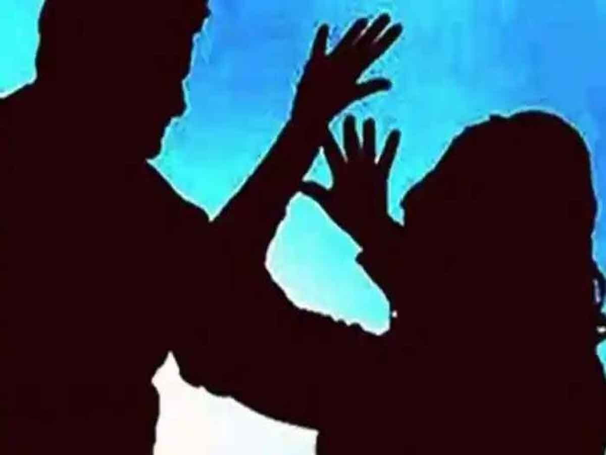 Mumbai: ‘मैं जाग गई और देखा कि...’ लड़की ने इंस्टाग्राम दोस्त पर लगाया रेप का आरोप, सोशल मीडिया पर सुनाई आपबीती