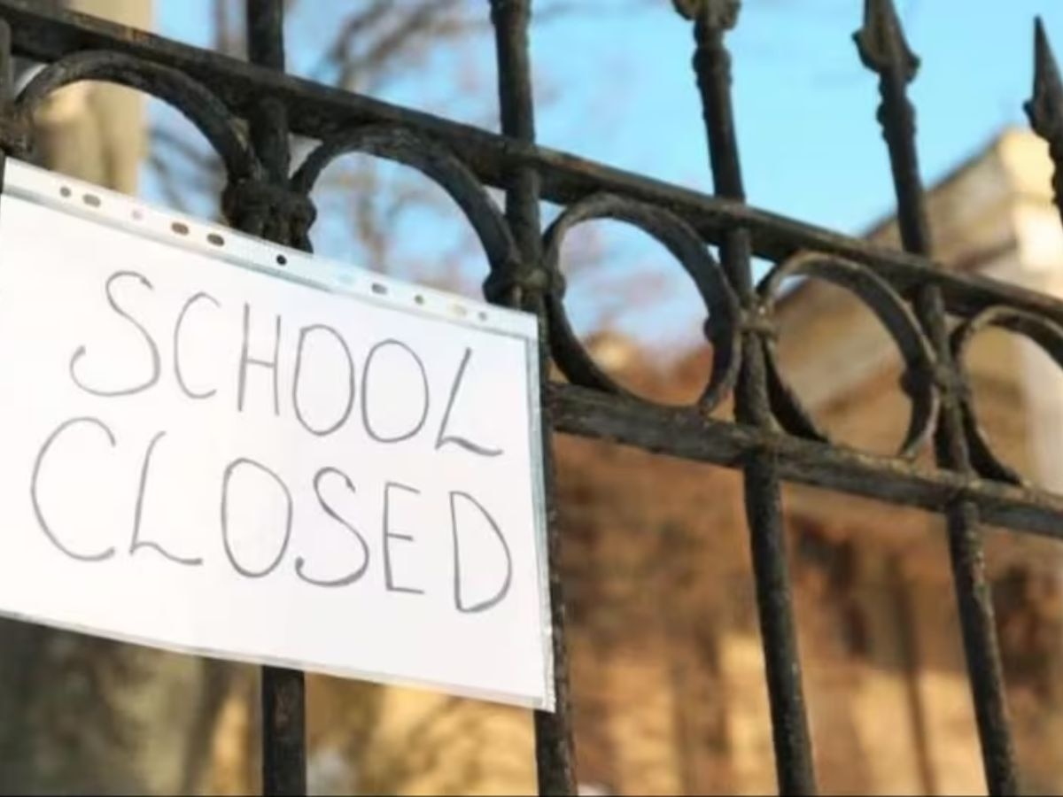 UP School Closed