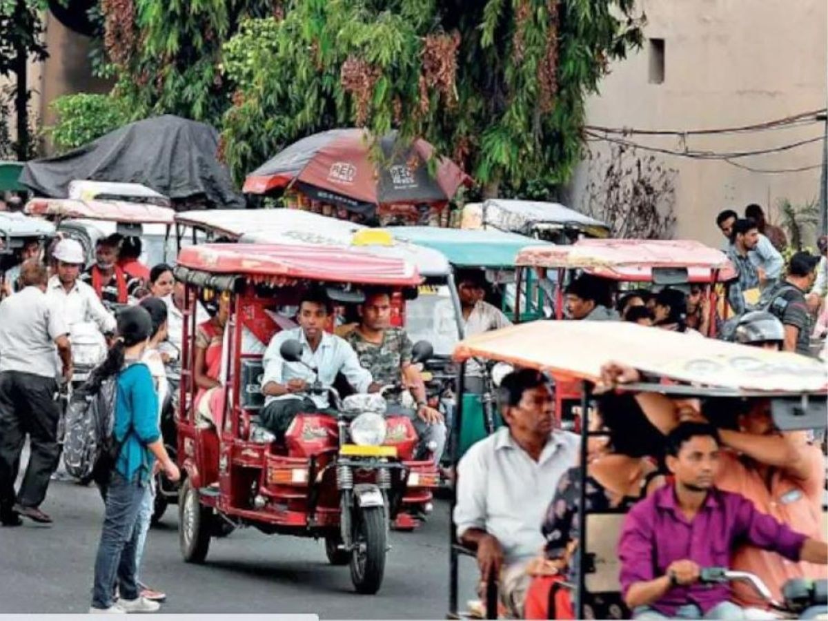 Lucknow Traffic Police