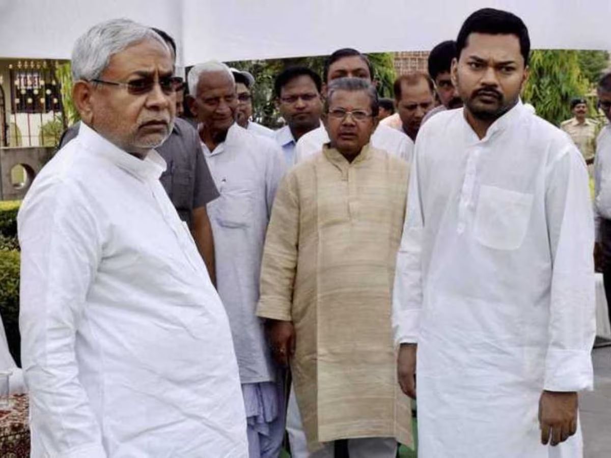 Bihar News: बैंक खाते में 49,202 रुपये, दिल्ली में एक मकान, बेटे निशांत से भी 5 गुना कम है बिहार के मुख्यमंत्री नीतीश कुमार की संपत्ति