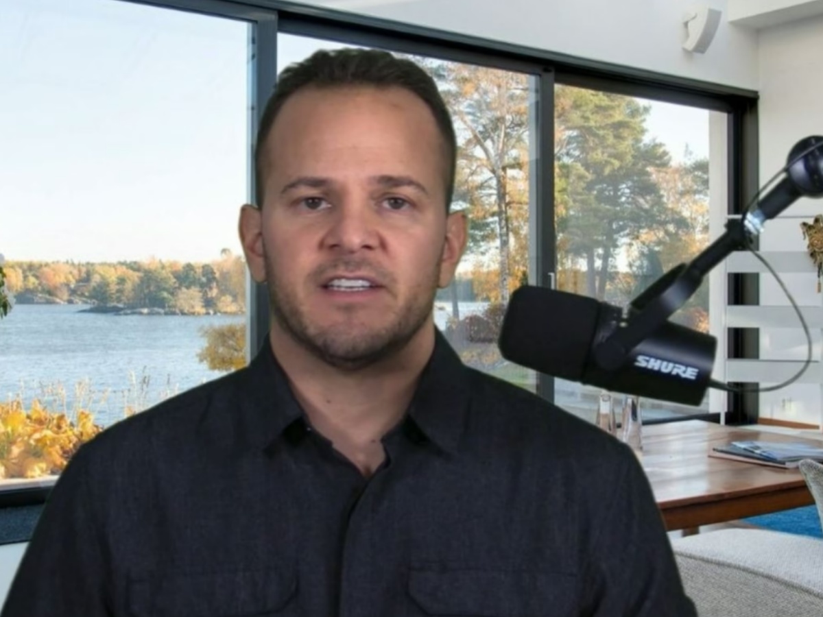 भगवान के नाम पर पादरी ने भक्तों को लगाया करोड़ों का चूना, रेंज रोवर और गहनों पर किया खर्चा