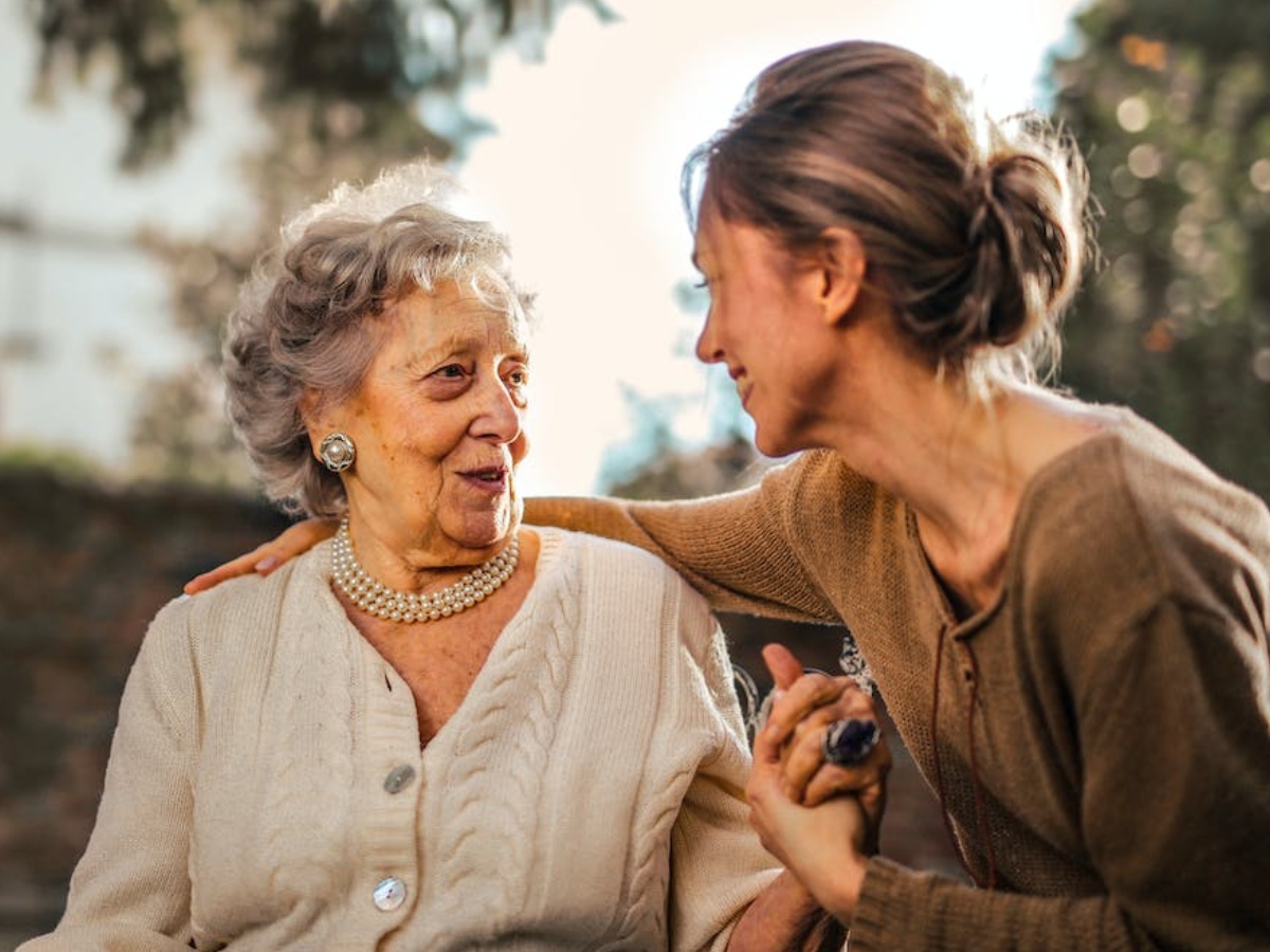 डिमेंशिया के खतरे को कम कर सकते हैं ये 5 आसान काम, रिसर्च में हुआ खुलासा