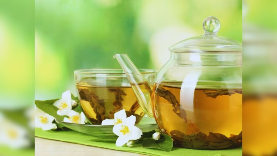 सिरदर्द से राहत पाने के लिए ये हैं 5 अद्भुत पेय; घर में मिनटों में हो ...