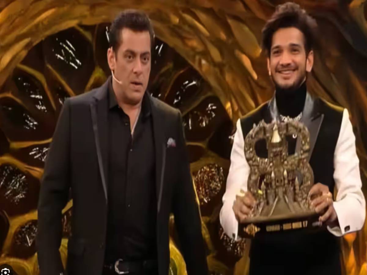 Big Boss 17 Winner मुनव्वर फारूकी ने बयां किया अपना दर्द; पर्सनल लाइफ पर बात करने पर जताई नाराजगी Big Boss 17 Winner मुनव्वर फारूकी ने बयां किया अपना दर्द; पर्सनल लाइफ पर बात करने पर जताई नाराजगी