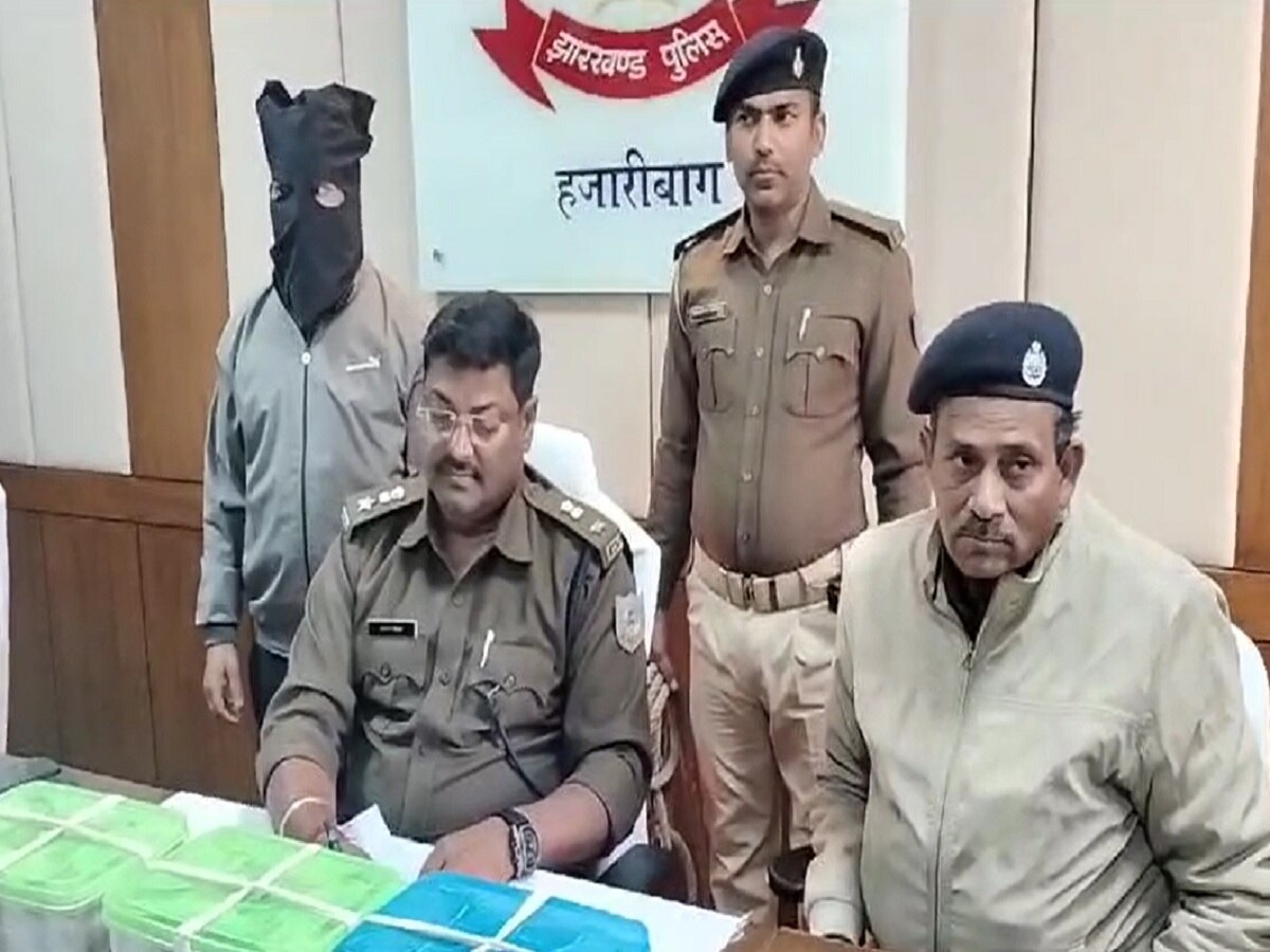 Jharkhand News : 45 लाख चोरी की गुत्थी हजारीबाग पुलिस ने सुलझाई, एक गिरफ्तार