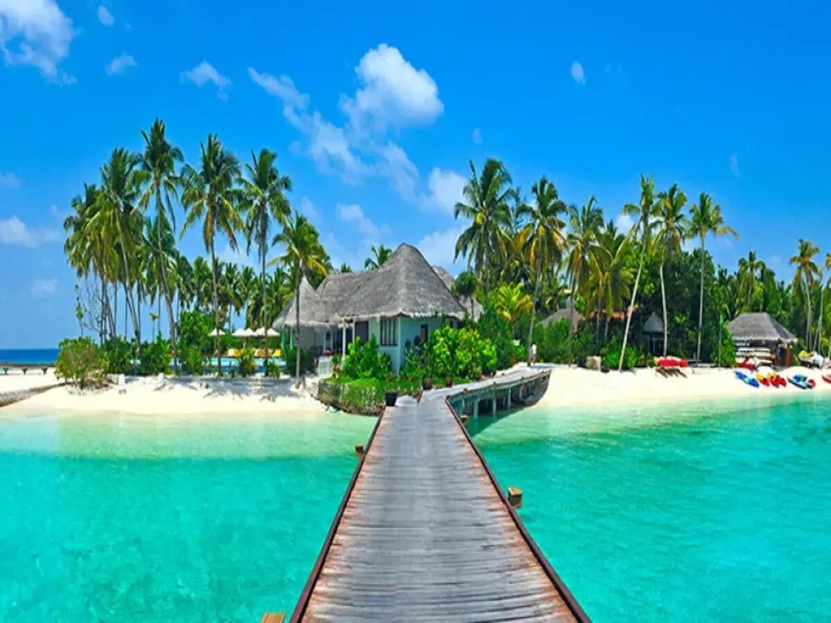  Maldives Tourism: କୂଟନୈତିକ ବିବାଦ ପାଇଁ ବଳି ପଡ଼ିଲା ପର୍ଯ୍ୟଟନ; ଜାଣନ୍ତୁ ପୁରା ଘଟଣାକ୍ରମ