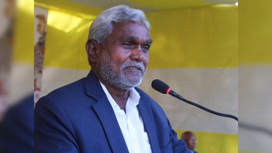 चंपई सोरेन ने पेश किया सरकार बनाने का दावा; राज्यपाल को सौंपा 43 विधायकों का समर्थन पत्र