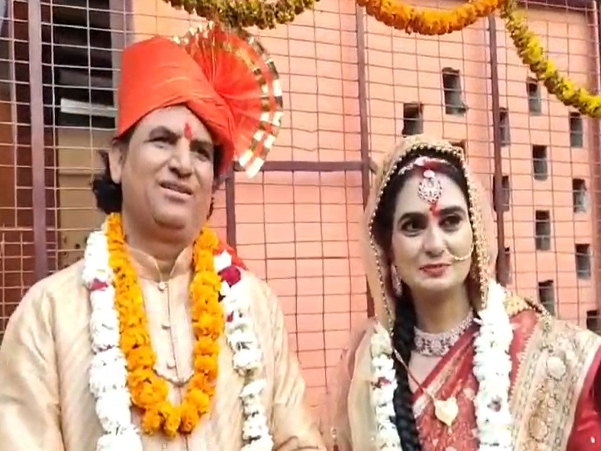इस राजस्थानी जोड़े ने राम मंदिर में शादी करने का लिया था संकल्प, 33 साल बाद Ayodhya में रचाई शादी