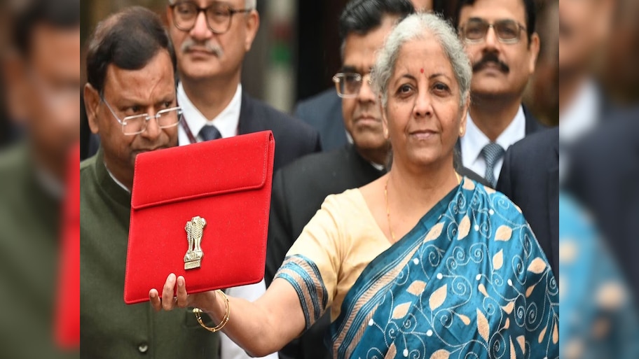 Budget 2024: ଗରିବଙ୍କ ପାଇଁ ନୂଆ ରେଳ କୋଚ୍, ଘର ଓ ବିଦ୍ୟୁତ୍... ୧୦ଟି ବିନ୍ଦୁରେ ପଢ଼ନ୍ତୁ ଆଜିର ବଜେଟ୍ ହାଇଲାଇଟ୍ସ