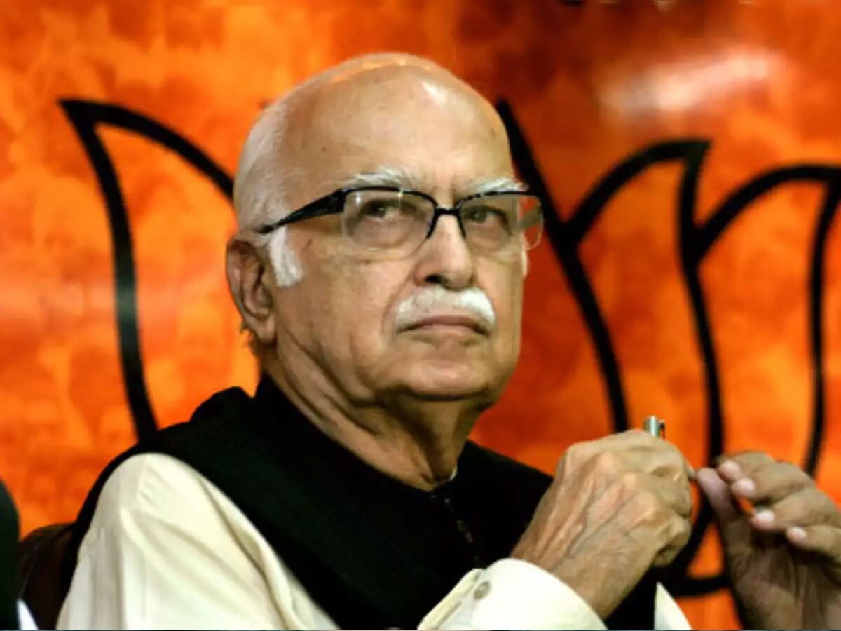 LK Advani: "आडवाणी को मिला बाबरी मस्जिद गिराने का इनाम"; 'भारत रत्न' पर जमात का बयान   