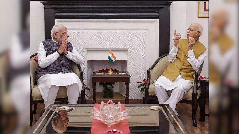 Lal krishna Advani:୨୨ ବର୍ଷ ତଳେ ଯେତେବେଳେ ମୋଦିଙ୍କ ଚୌକି ବଂଚାଇଥିଲେ ଆଡଭାନୀ