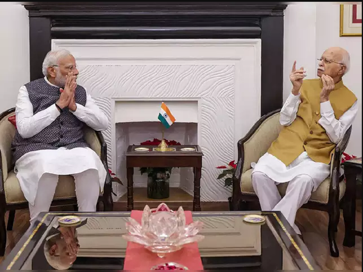 Lal krishna Advani:୨୨ ବର୍ଷ ତଳେ ଯେତେବେଳେ ମୋଦିଙ୍କ ଚୌକି ବଂଚାଇଥିଲେ ଆଡଭାନୀ Lal krishna Advani:୨୨ ବର୍ଷ ତଳେ ଯେତେବେଳେ ମୋଦିଙ୍କ ଚୌକି ବଂଚାଇଥିଲେ ଆଡଭାନୀ