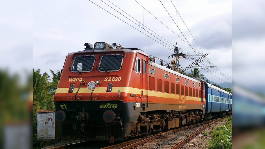 Indian Railway: ଜାଣିଛନ୍ତି କି ୧୦୦ ଟଙ୍କା ରୋଜଗାର କଲେ କେତେ ଟଙ୍କା ଖର୍ଚ୍ଚ କରିଥାଏ ରେଳବାଇ