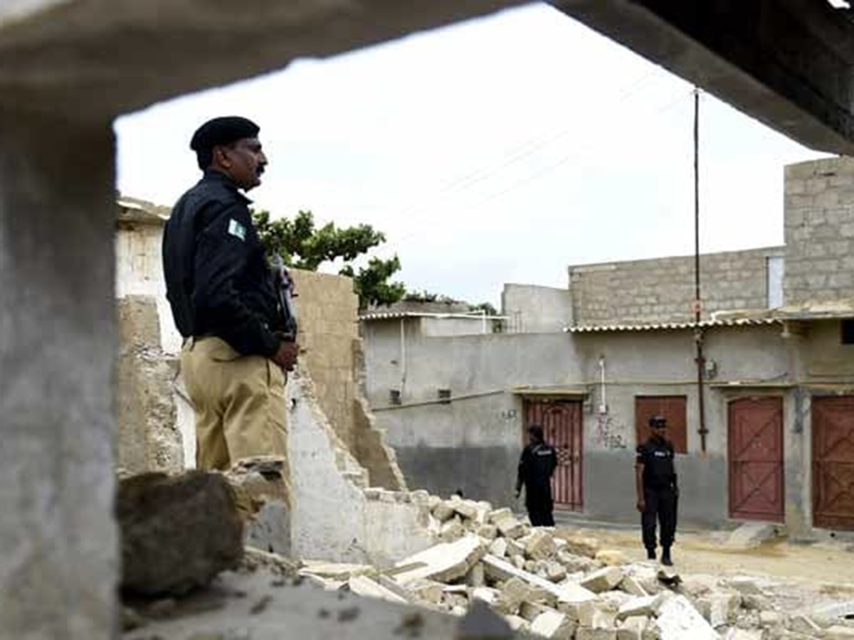 Pakistan Terror Attack: पाक में चुनाव से 3 दिन पहले आतंकी हमला, 10 पुलिसकर्मियों की मौत