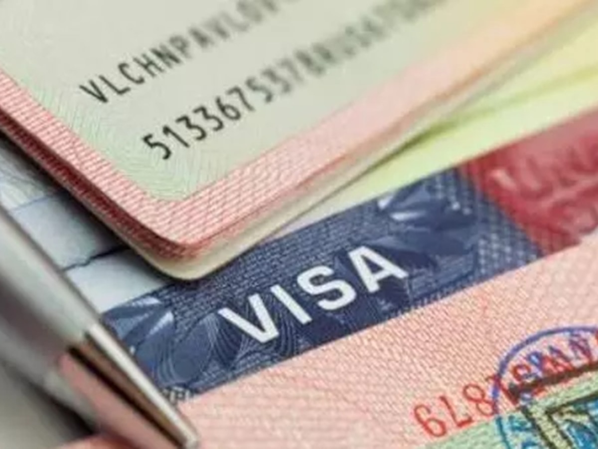 Iran Visa: भारतीय नागरिक इन शर्तों के साथ बिना वीजा कर सकेंगे ईरान यात्रा, किए गए बदलाव 