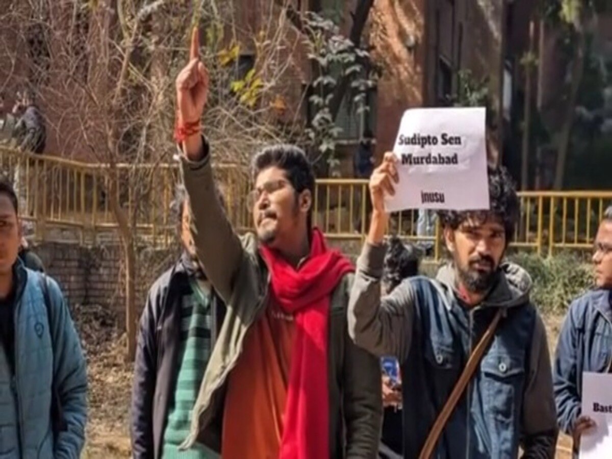 Delhi news: द केरला स्टोरी के बाद अदा शर्मा की एक और मूवी पर  JNU में बवाल, जानें क्या है वजह 