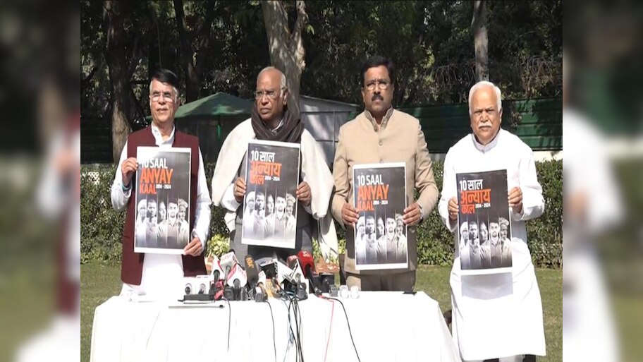  Black Paper vs White Paper: ବିଜେପି 'ହ୍ୱାଇଟ୍ ପେପର' ଜବାବର କଂଗ୍ରେସ ଆଣିଲା 'ବ୍ଲାକ୍ ପେପର'; ଉଭୟଙ୍କ ମଧ୍ୟରେ କ'ଣ ରହିଛି ପାର୍ଥକ୍ୟ?