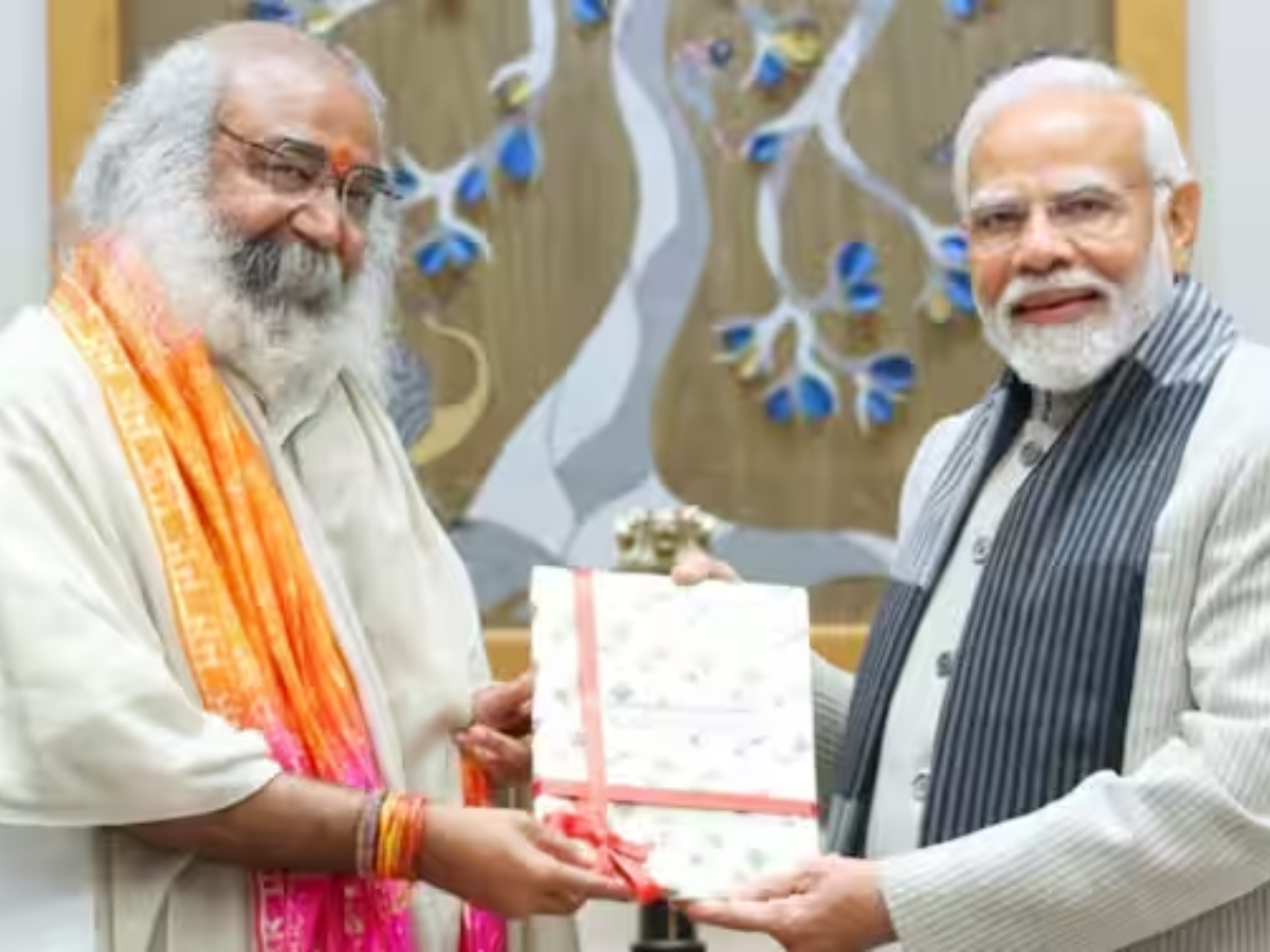 पीएम मोदी को दैवीय शक्ति का प्रतीक बताने वाले आचार्य प्रमोद कृष्णम को कांग्रेस ने निकाला, जानें क्यों?