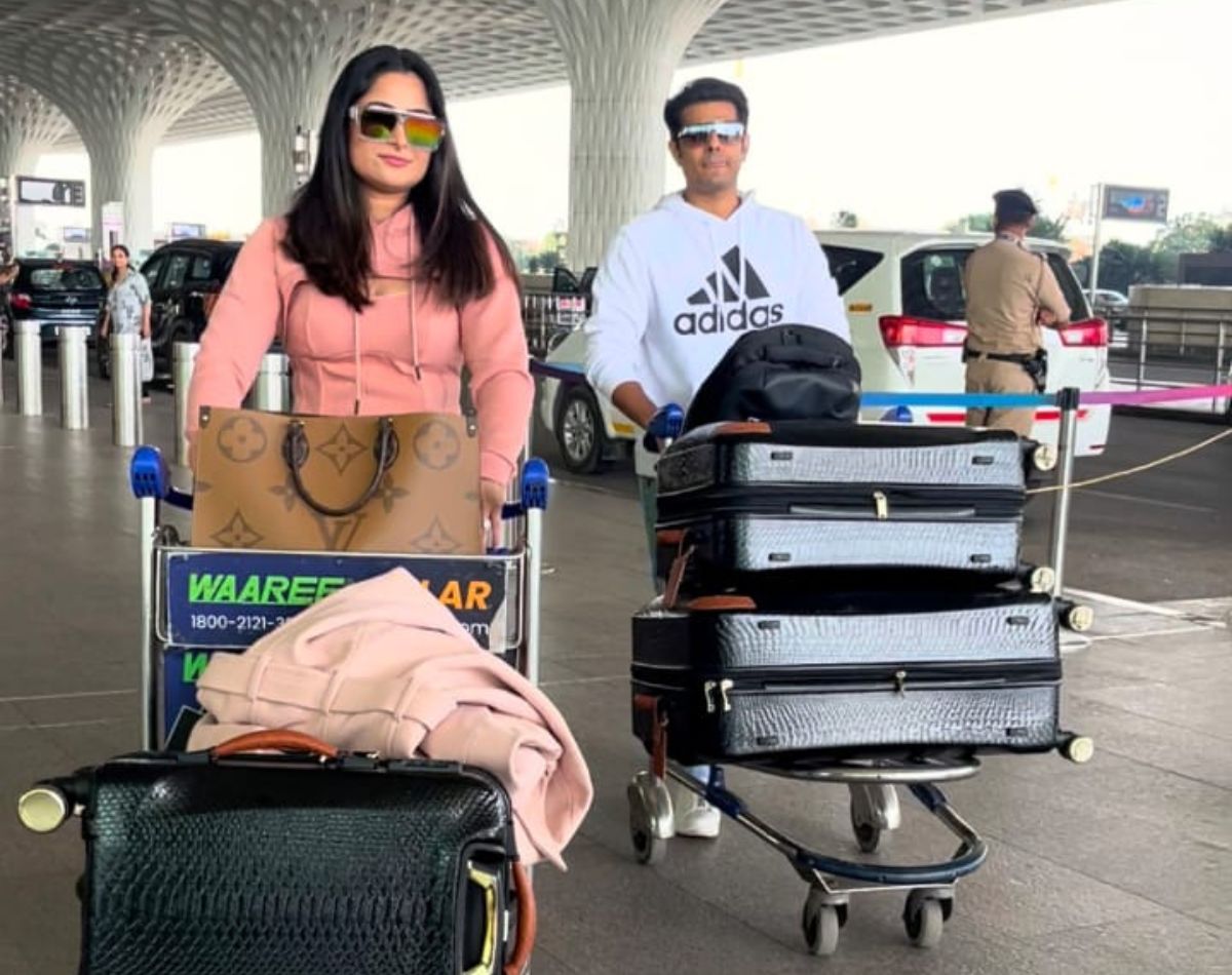 मैचिंग लुक में दिखे