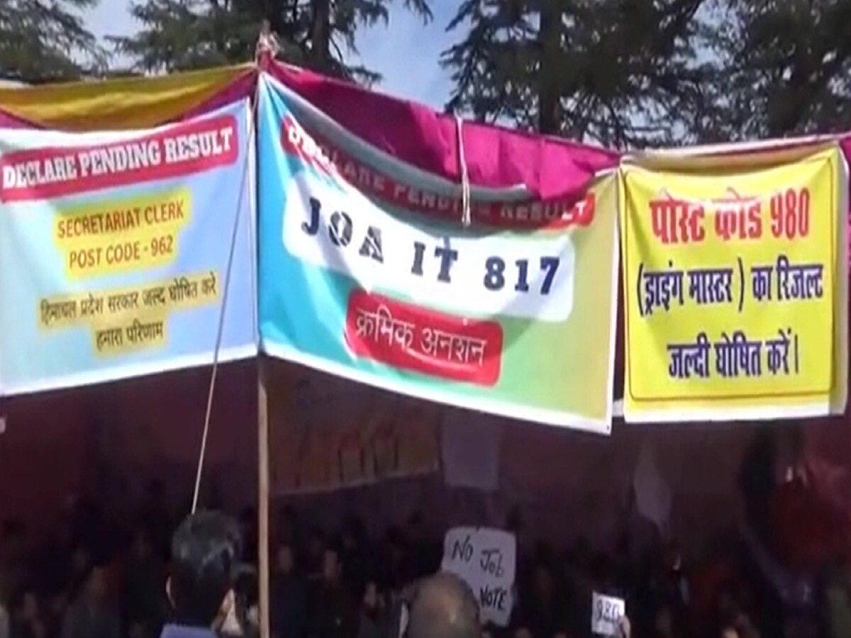 Shimla में JOA IT 817 के अभ्यर्थियों ने तीन दिन अनशन के बाद शुरू की भूख हड़ताल