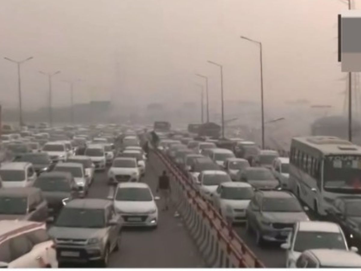 Delhi-Noida Traffic Advisory: भारी संख्या में किसानों का दिल्ली कूच, घर से निकलने से पहले पढ़ लें ट्रैफिक एडवाइजरी
