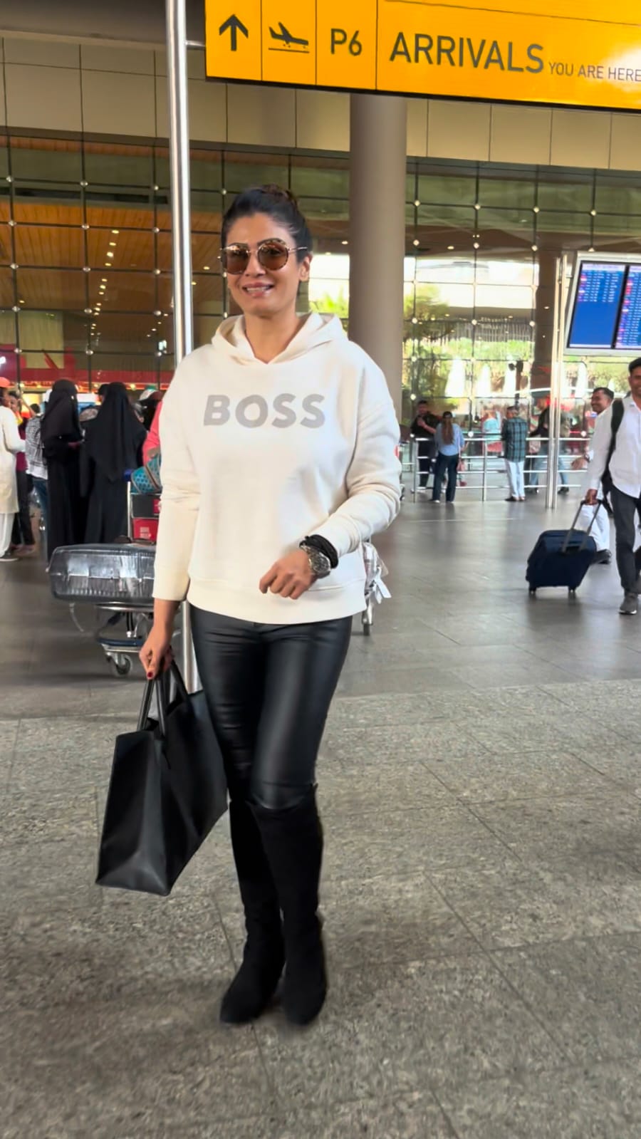 बूट्स में रवीना