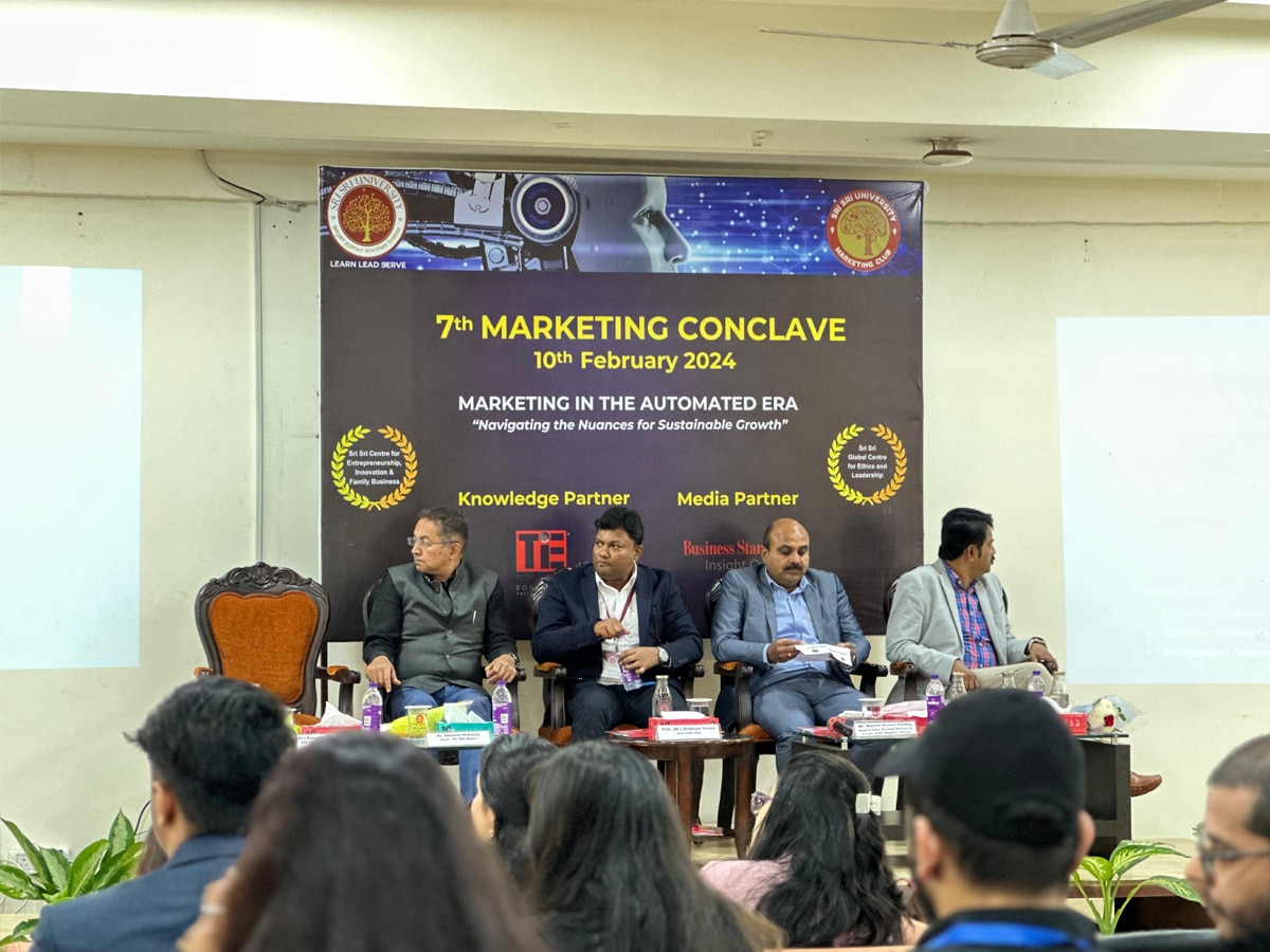 Startup Seminar: ଉଦ୍ୟୋଗ ଓ ବାଣିଜ୍ୟ ଉପରେ କର୍ମଶାଳା, ବିଶିଷ୍ଟ ବ୍ୟବସାୟୀଙ୍କ ମାର୍ଗଦର୍ଶନ