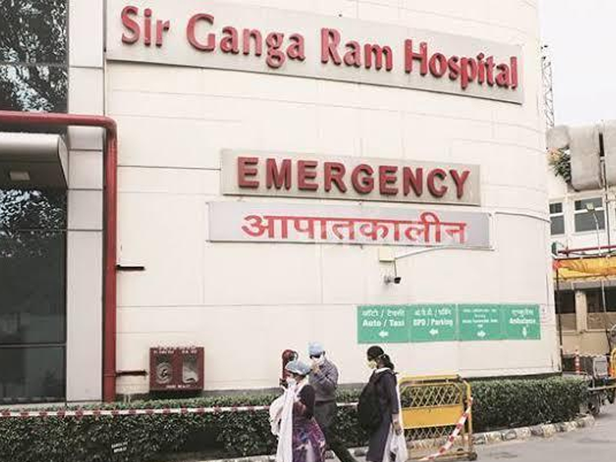 Gangaram Hospital: ରୋଗୀଙ୍କ ମୃତ୍ୟୁ ପାଇଁ ଡାକ୍ତରଖାନାକୁ ୭ ଲକ୍ଷର ଜୋରିମନାର ଦଣ୍ଡ, ତଣ୍ଡ ଗଣିବେ ଡାକ୍ତର Gangaram Hospital: ରୋଗୀଙ୍କ ମୃତ୍ୟୁ ପାଇଁ ଡାକ୍ତରଖାନାକୁ ୭ ଲକ୍ଷର ଜୋରିମନାର ଦଣ୍ଡ, ତଣ୍ଡ ଗଣିବେ ଡାକ୍ତର