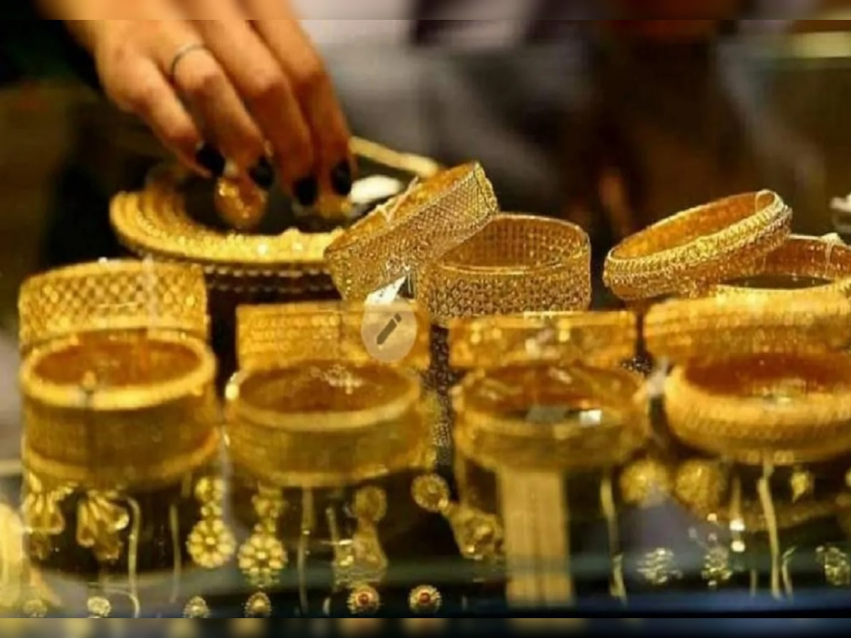 Gold and Silver Price: सोना हुआ सस्ता, चांदी के भी गिरे दाम, जानें अपने शहर के नए रेट