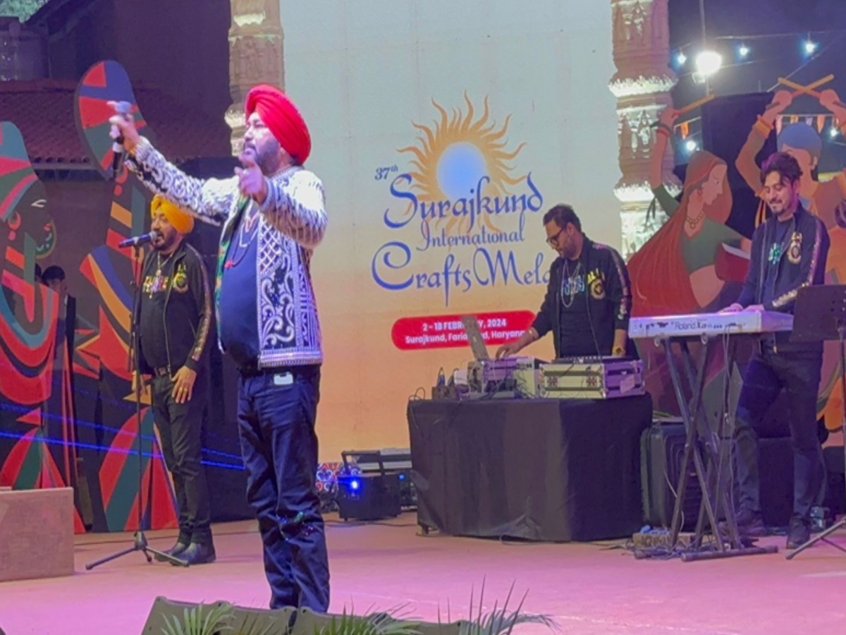 Daler Mehndi Farmhouse sealed know more about the whole case SMI | Daler  Mehndi की बढ़ी मुश्किलें; सील हुआ झील के पास बना फार्म हाउस | Hindi News,  Zee Salaam ख़बरें