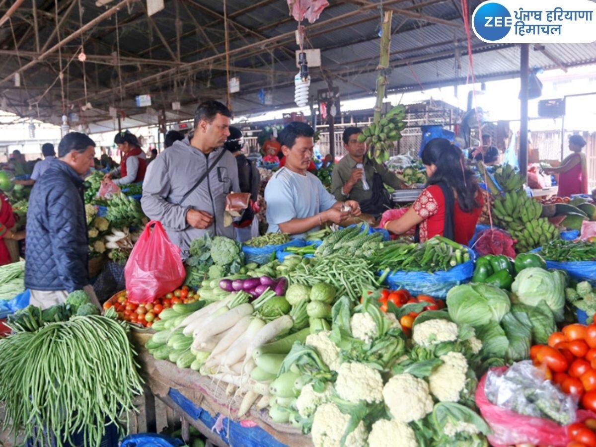 Vegetable Rate Hike: ਫਲਾਂ ਤੇ ਸਬਜ਼ੀਆਂ ਦੇ ਭਾਅ ਚੜ੍ਹੇ ਆਸਮਾਨੀ, ਕਿਸਾਨ ਅੰਦੋਲਨ ਕਾਰਨ ਨਹੀਂ ਹੋ ਰਹੀ ਸਪਲਾਈ