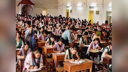 CBSE Exam: किसान आंदोलन ने मद्देनजर बोर्ड की स्टूडेंट से अपील, ऐसे पहुंचे सेंटर
